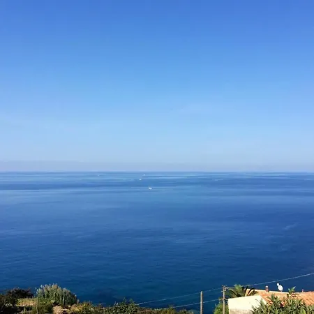 Casa Mezzavia Cefalu